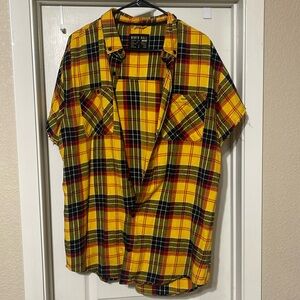 FLANNEL SEASON NEVER ENDS!